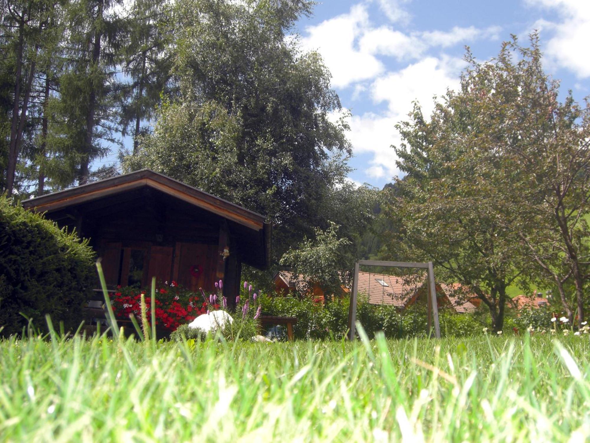 Appartements Haus Bachmann San Candido Bagian luar foto