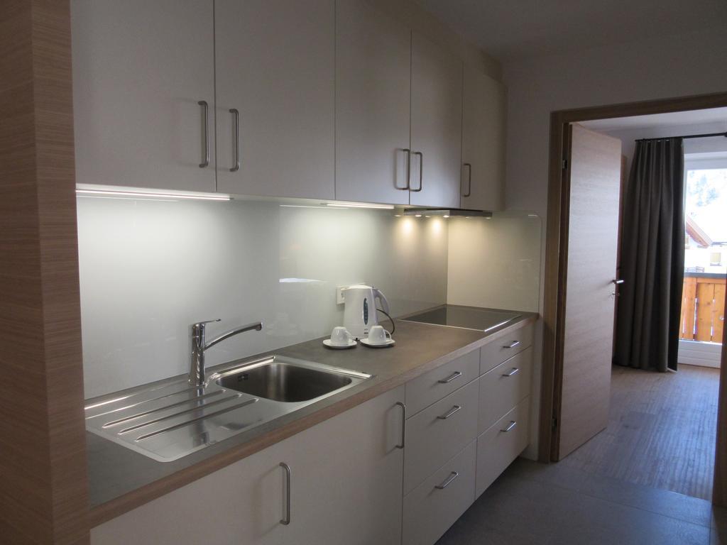 Appartements Haus Bachmann San Candido Bagian luar foto